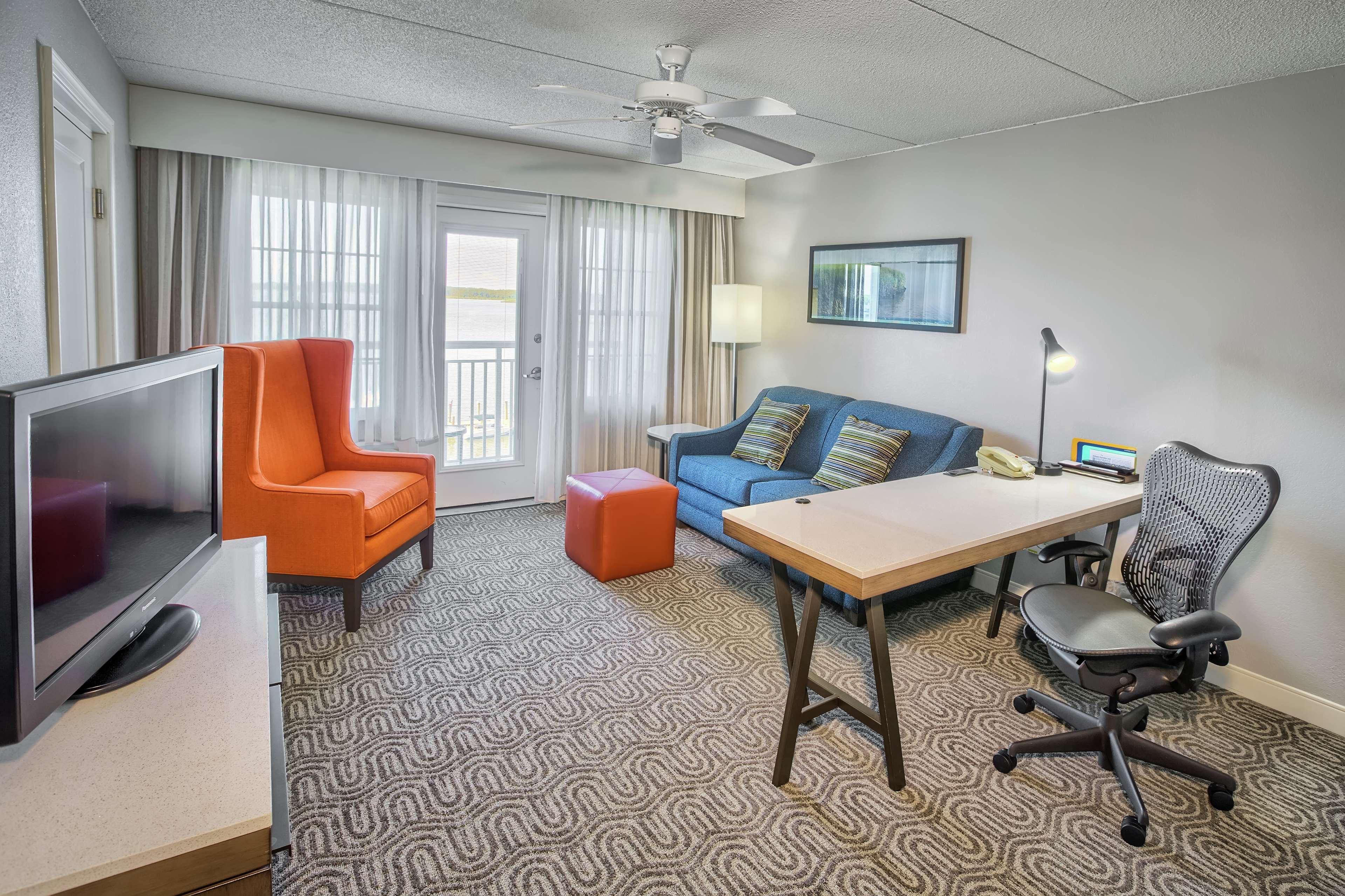 Hilton Garden Inn Kent Island Marina Grasonville Extérieur photo