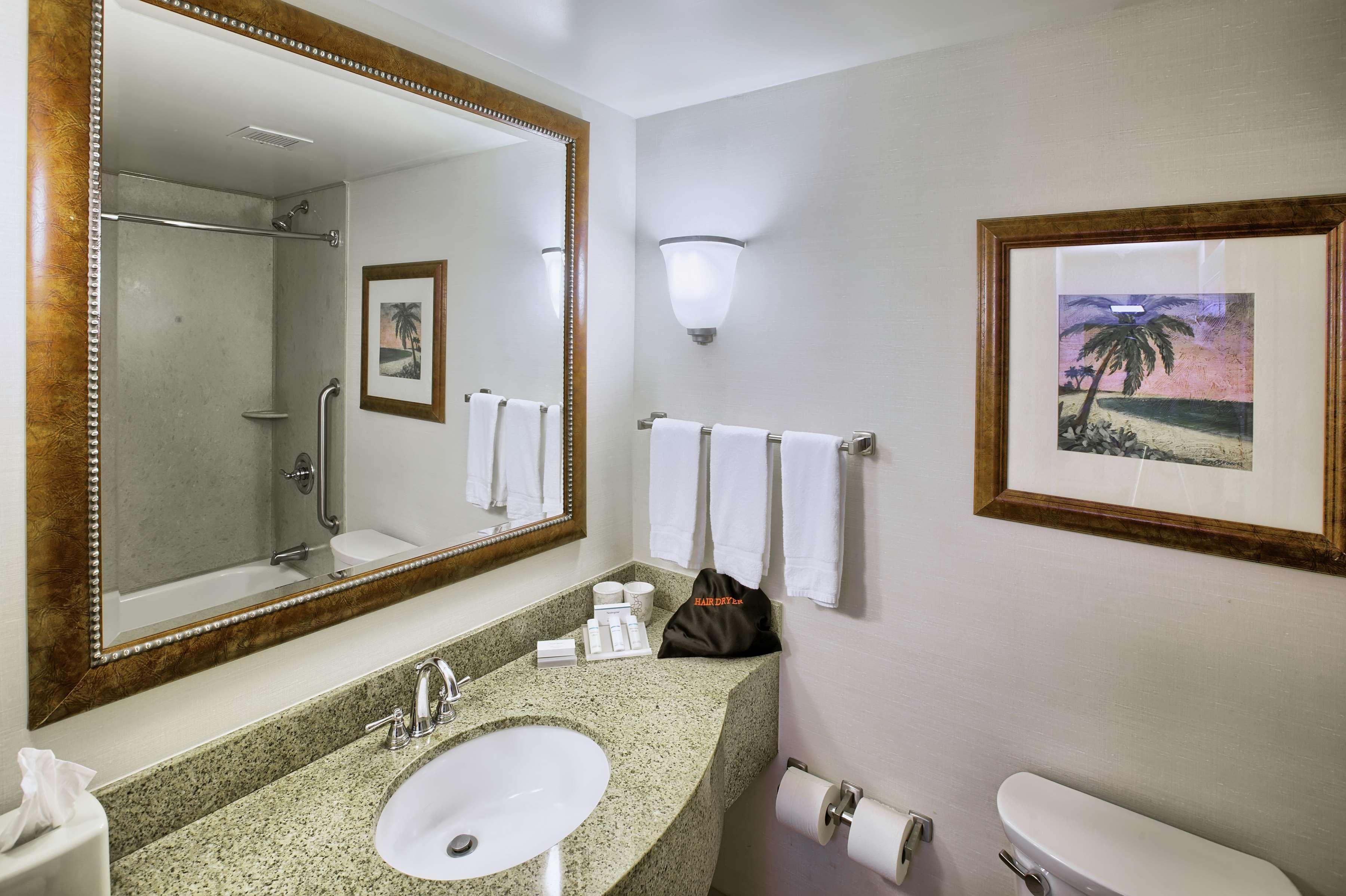 Hilton Garden Inn Kent Island Marina Grasonville Extérieur photo
