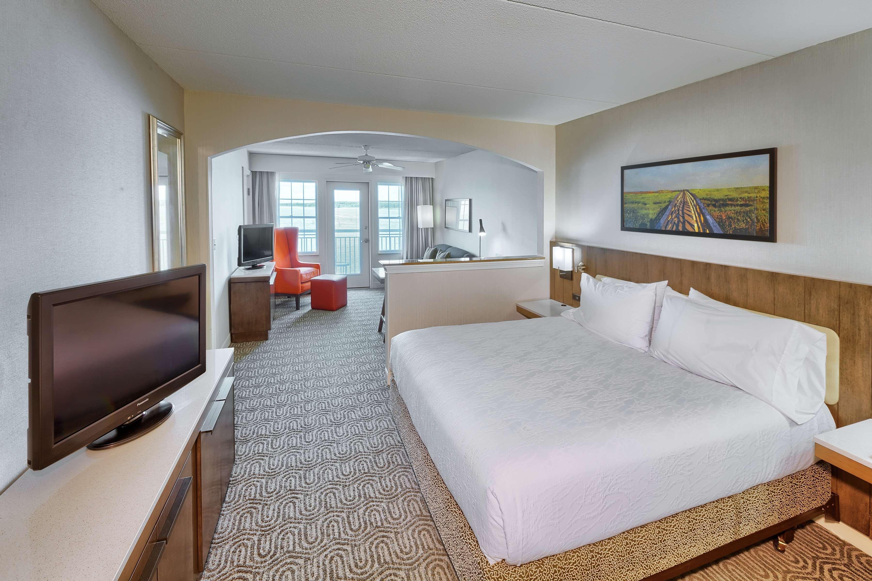 Hilton Garden Inn Kent Island Marina Grasonville Extérieur photo