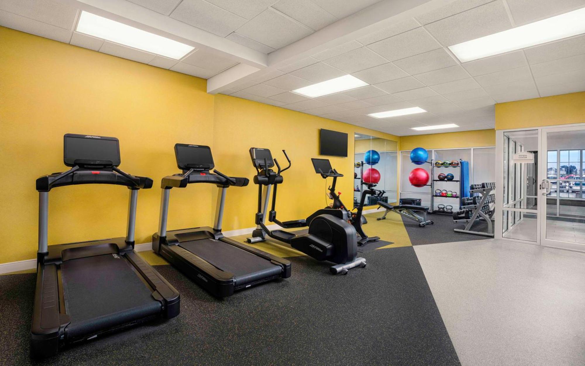 Hilton Garden Inn Kent Island Marina Grasonville Extérieur photo